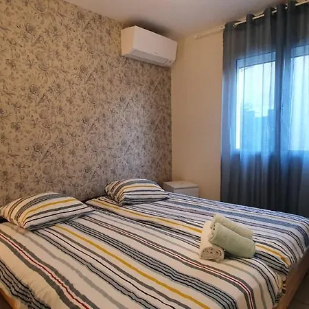 Holiday home La De L'olivier Piscine Privee Et Parking *