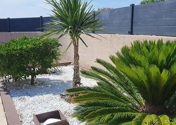La De L'olivier Piscine Privee Et Parking Tatil Evi